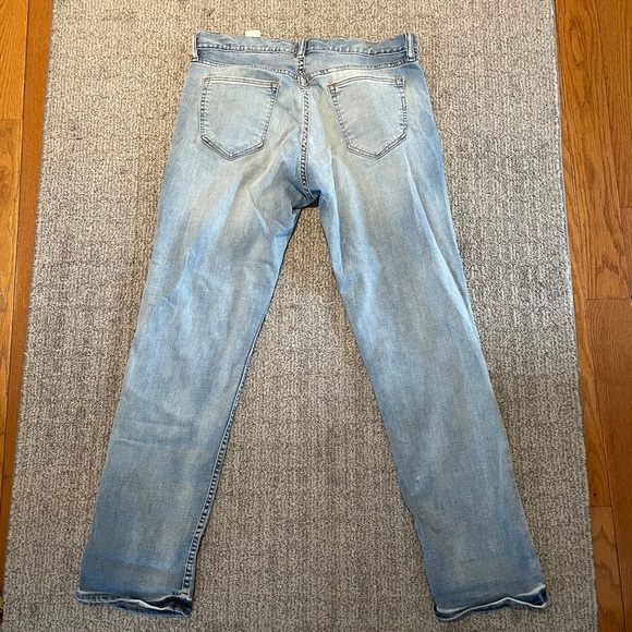 Banana Republic Jean - Picture 2 of 4